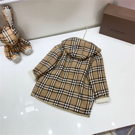 burberry shows yupoo|Burberry clone.